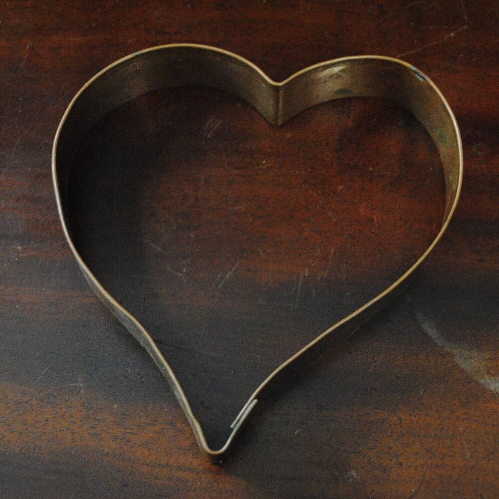 Vintage Large Copper Heart Cookie / Cake Cutter
